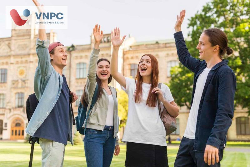 Đăng nhập King88 vina nhận +888K thạc sĩ tại Úc
